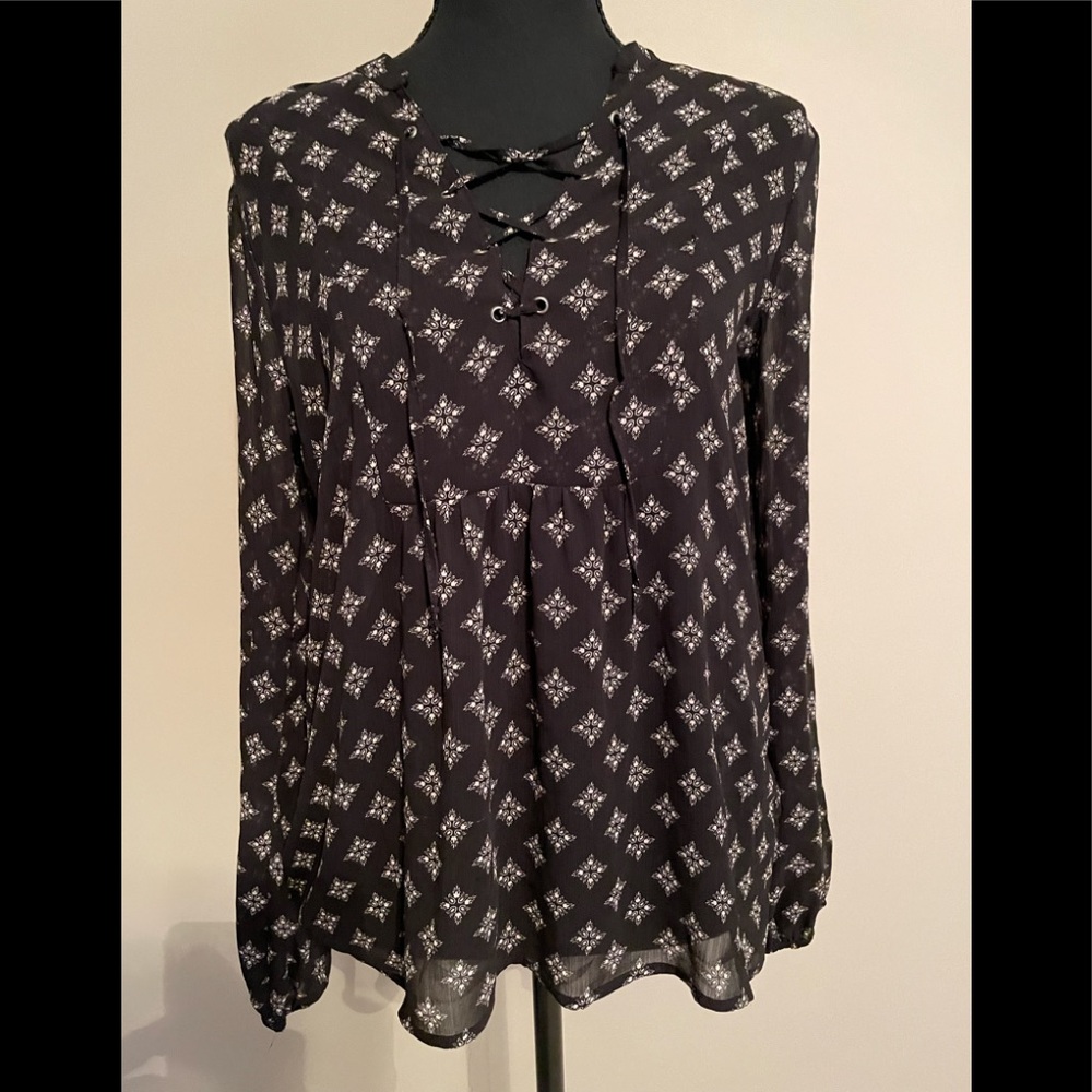 HOLLISTER Woman’s Top